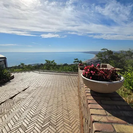 Perla -centro Storico Vasto- *