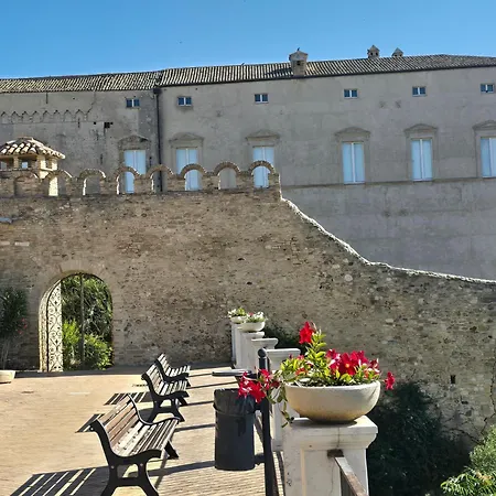 Perla -centro Storico Vasto- Nyaraló