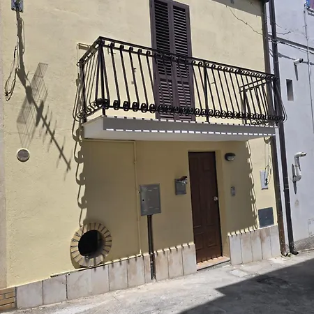 Perla -centro Storico Vasto- Ferienhaus Vasto